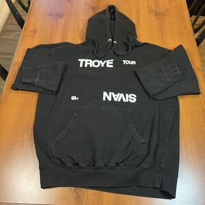Troye Sivan Hoodie Mens Large 2018 Concert Tour Pullover Sweatshirt Pop Music